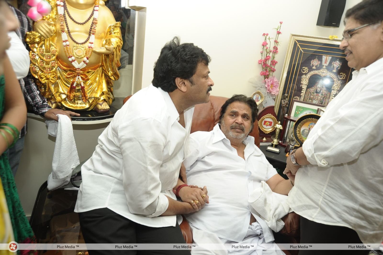 Dasari Padma Funeral and Condolences Pictures | Picture 112365